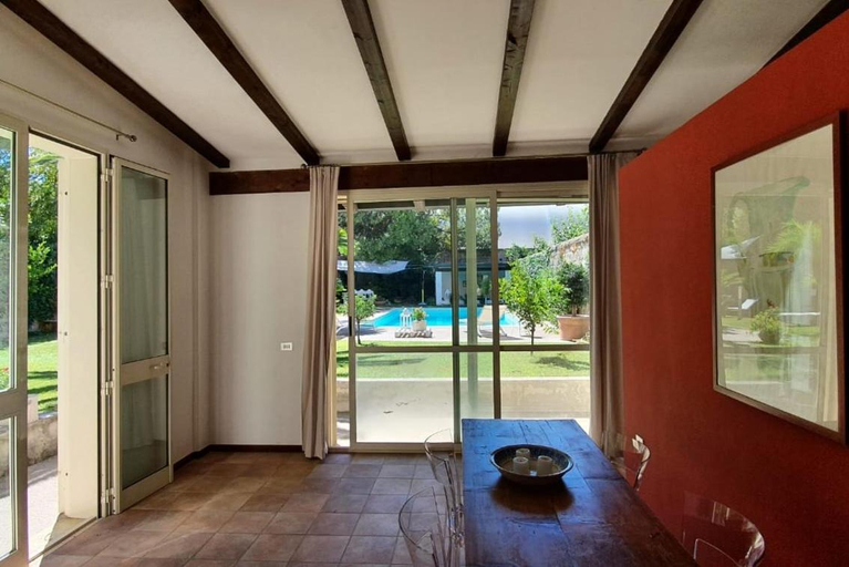 Others 4, Casa Castagna, Caserta