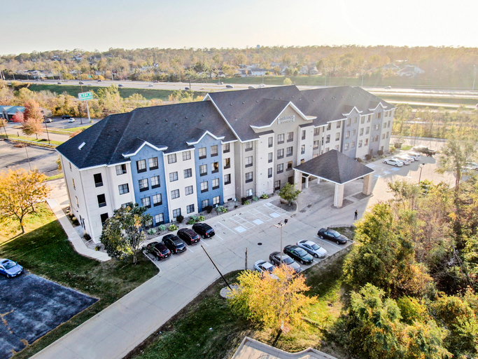 Exterior & Views 5, Staybridge Suites CEDAR RAPIDS NORTH, Linn
