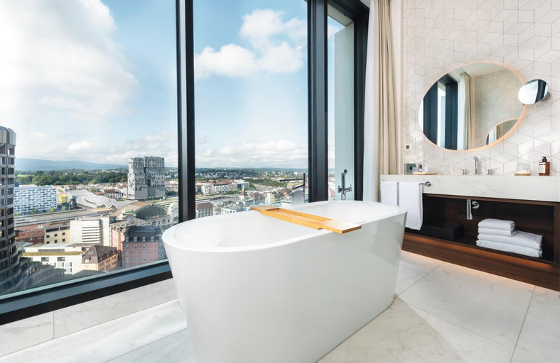 Bathroom 7