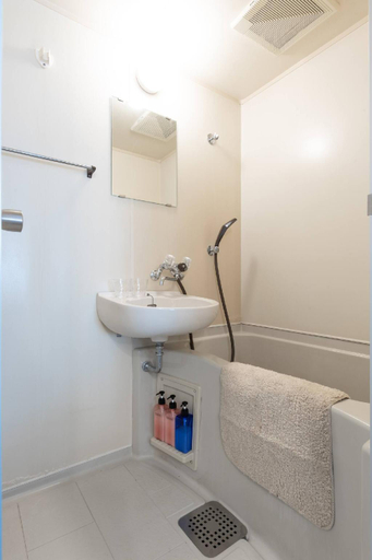 Bathroom 4, Union Shin Osaka C1 WIFI/Bicycle free rent, Osaka