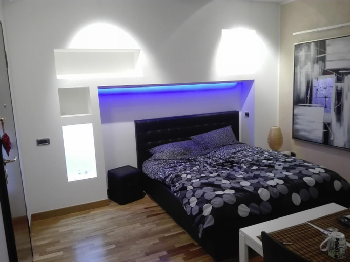 Others 5, B&B Stazione Latina, Latina