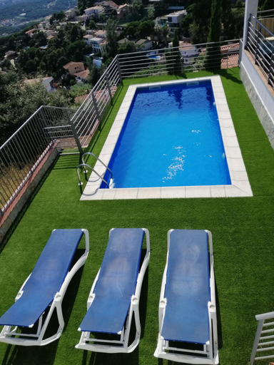 4, Villa Yaco, Girona