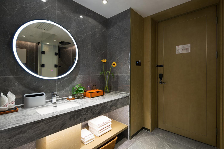 Bathroom 4, Ramada by Wyndham Changsha Wuguang, Changsha