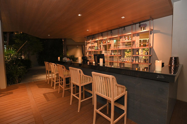 Food & Drinks 5, W1@Bangkoknoi Hotel, Bang Yai