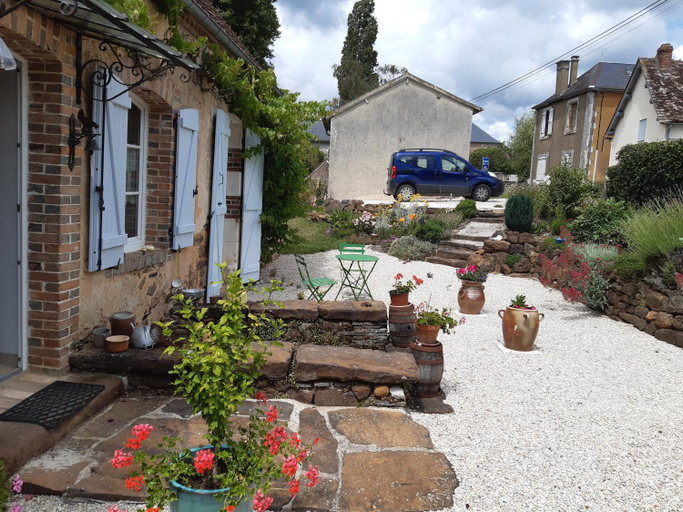 Others 3, La Treille, Yonne