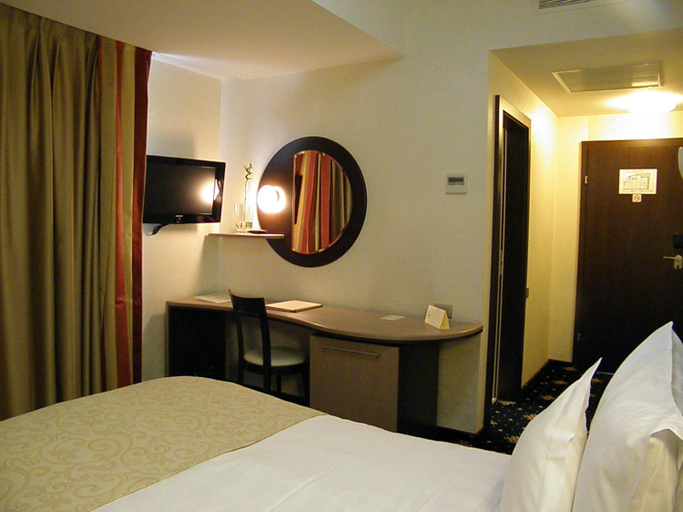 Bedroom 2, Hotel Berthelot, Municipiul Bucuresti