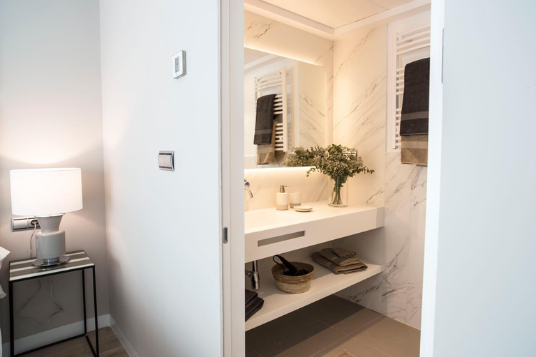 Bathroom 2, For You Apartments Madrid, Madrid