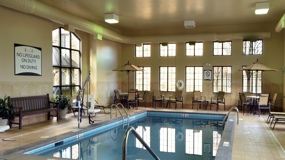 Sport & Beauty 3, Staybridge Suites CINCINNATI NORTH, Butler