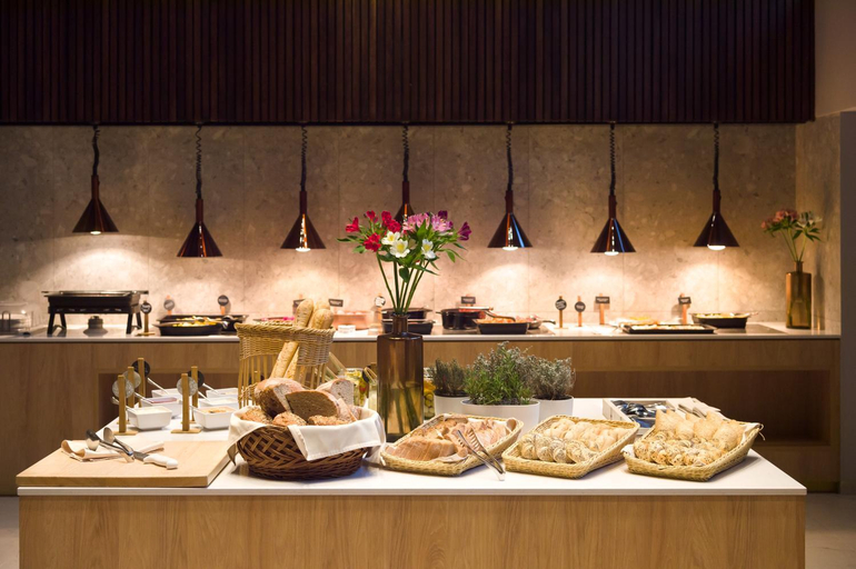 Food & Drinks 5, Hotel Lev, Ljubljana
