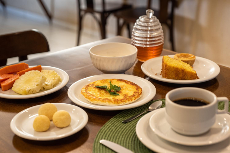 Food & Drinks 21
