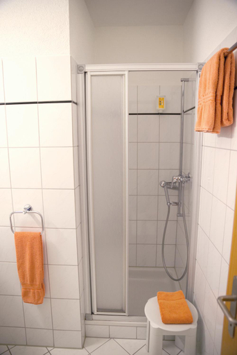 Bathroom 2, Hotel Garni Arnegg, Sankt Gallen