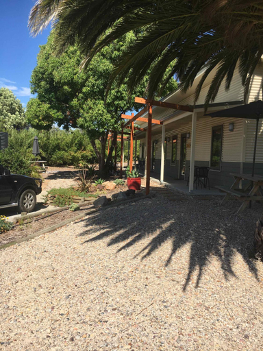 Others 5, The Grape and Olive at Willunga, Adelaide