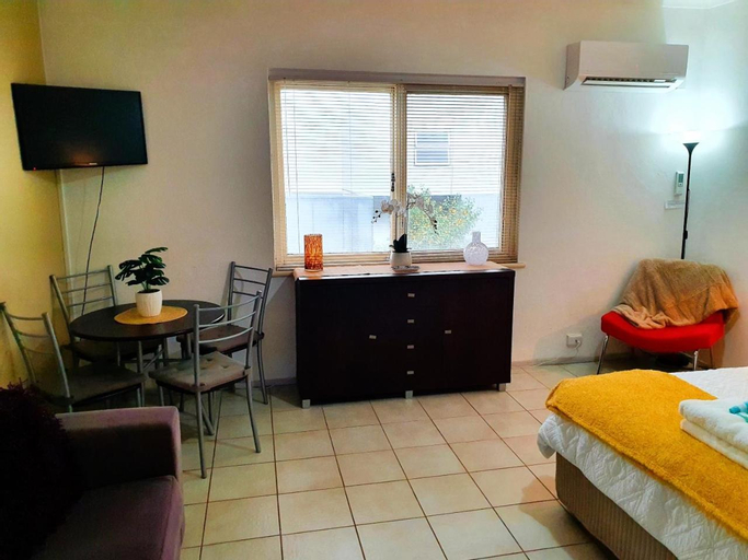 Bedroom 2, M104 West Perth Studio Apartment near Kings Park, Perth