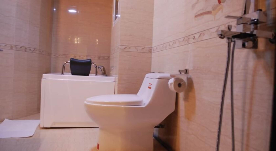 Bathroom 3, Princess Hotel Hai Phong, Ngô Quyền