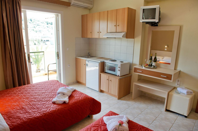 Others 5, Villa Melisti, Ionian Islands