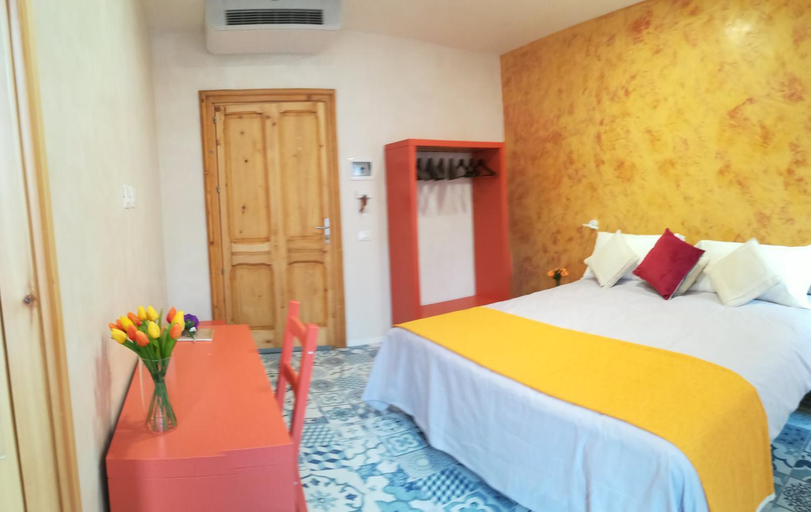 Others 4, Casa Orru, Nuoro