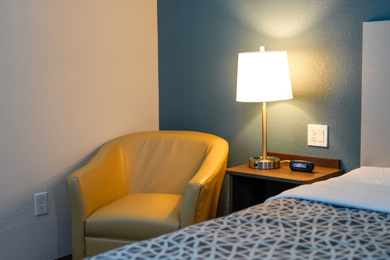 Bedroom 3, WoodSpring Suites Hudson Port Richey, Pasco