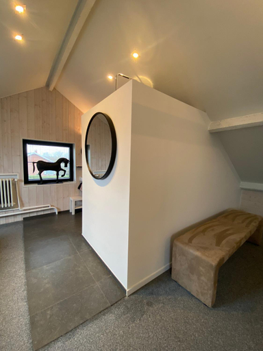 Others 5, B&B 't zwart peird, West-Vlaanderen