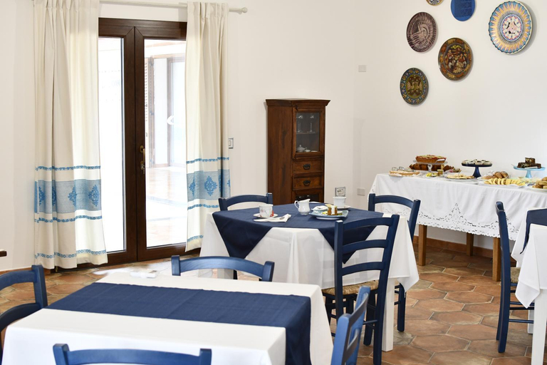 Food & Drinks 2, Tenute Efis, Nuoro