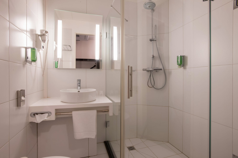 Bathroom 4, Woudschoten Hotel & Conferentiecentrum, Zeist