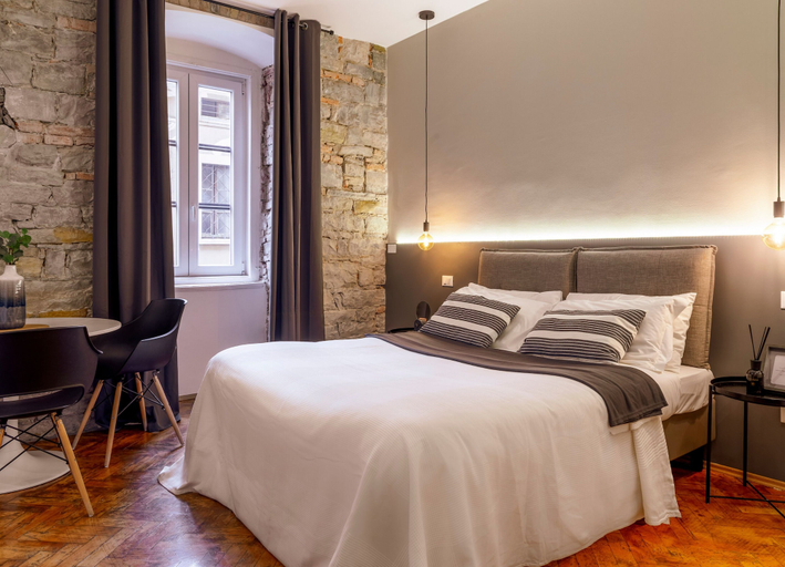 Others 4, Ghiberti - Romantic Studio in Trieste, Trieste