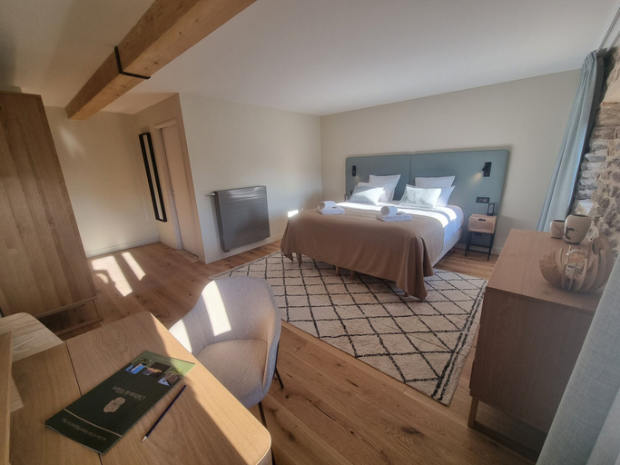 Bedroom 2, Château de Villars, Loire
