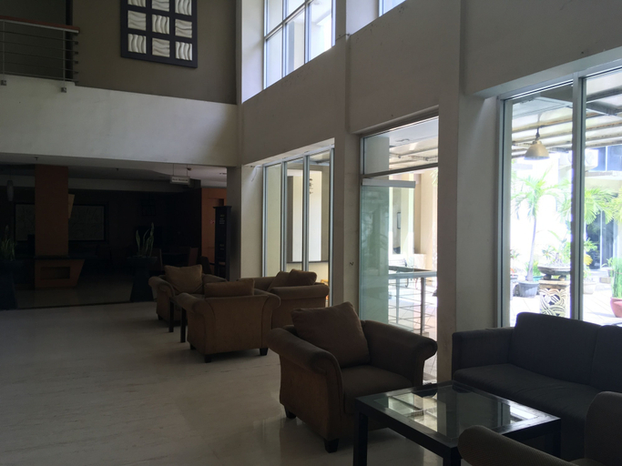 Others 5, Perdana Wisata, Bandung