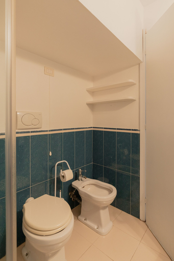 Bathroom 2, Piazza Navona 5 people - Savelli, Rome