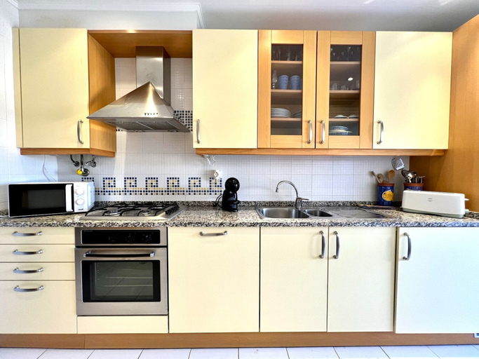 Others 5, Albufeira Valley 1 With Pool by Homing, Albufeira