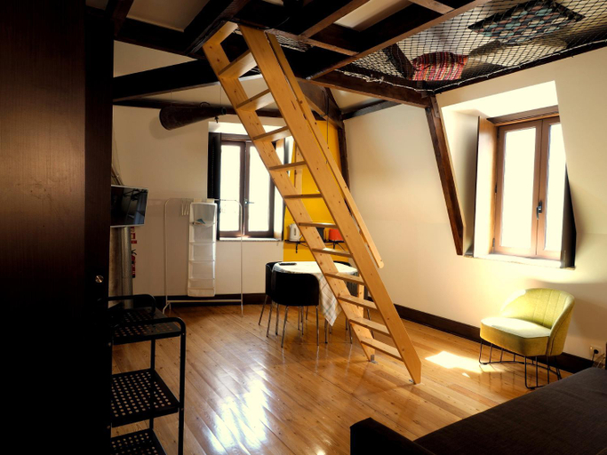Others 4, Framer's House - World's Oldest Framing Atelier, Porto