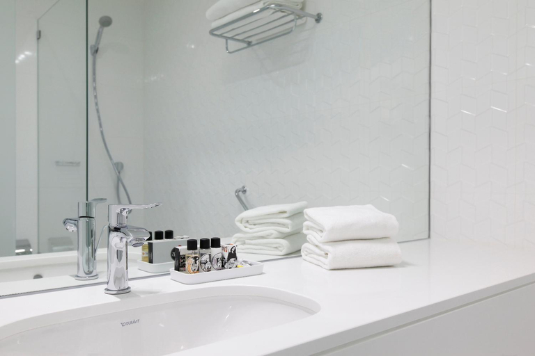 Bathroom 4, Hotel Lis - Baixa, Lisbon