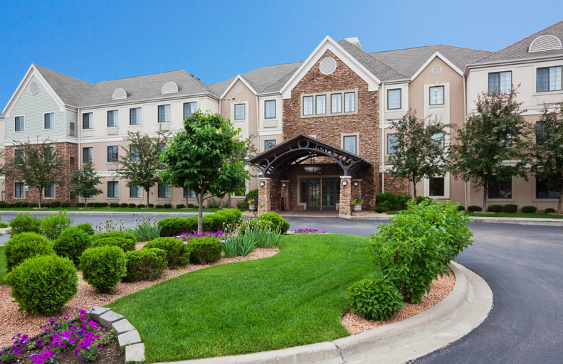 Exterior & Views 2, Candlewood Suites EAGAN ARPT SOUTH - MALL AREA, Dakota