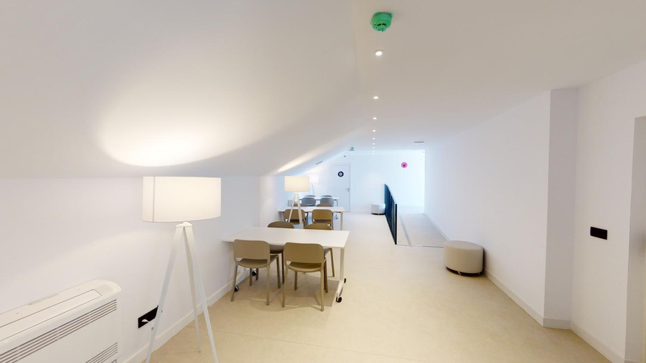 Others 3, Residencia Universitaria Resa Malaga Centro, Málaga