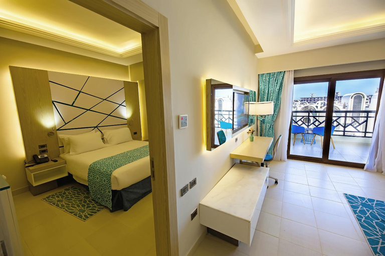 Bedroom 3, Gravity Hotel & Aqua Park Sahl Hasheesh Families and Couples Only, Safaja
