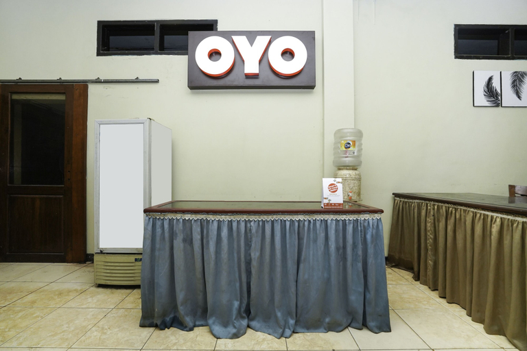 Food & Drinks 4, Hotel Madinah Syariah, Pulau Madura