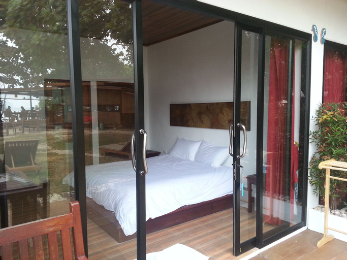 Room 4, Coral Garden Resort, Kantrang