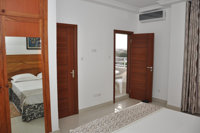 Others 5, Rosalie's Suites, Golfe (incl Lomé)
