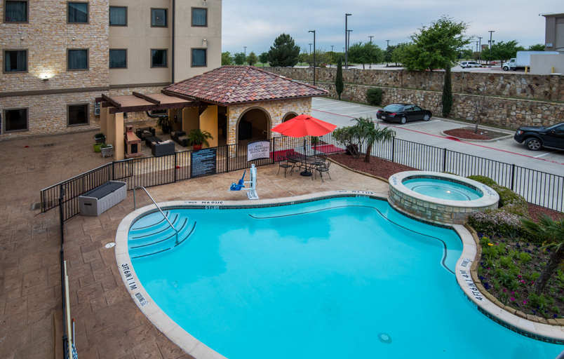 Sport & Beauty 3, Staybridge Suites DFW AIRPORT NORTH, Irving