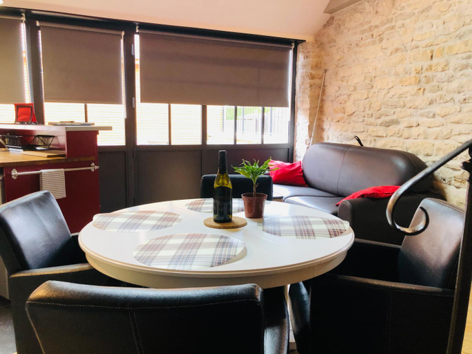 Dining Room 13