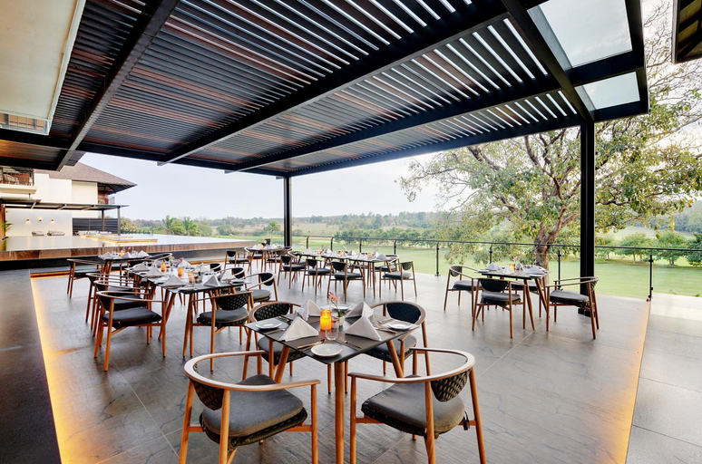 Food & Drinks 2, Kimmane Luxury Resort, Shimoga