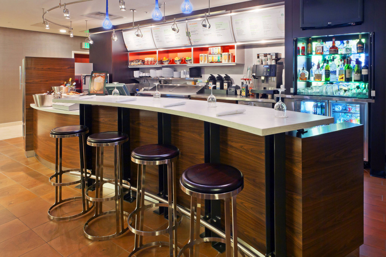 Food & Drinks 5, Candlewood Suites LONGMONT - BOULDER AREA, Boulder