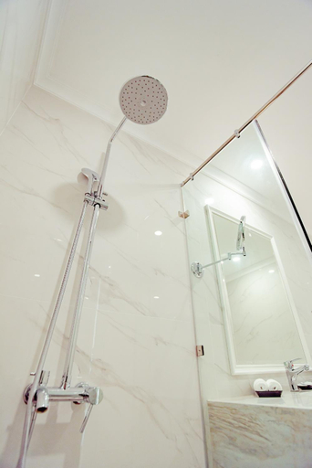 Bathroom 5, Minh Phu Diamond Palace hotel, Diễn Châu