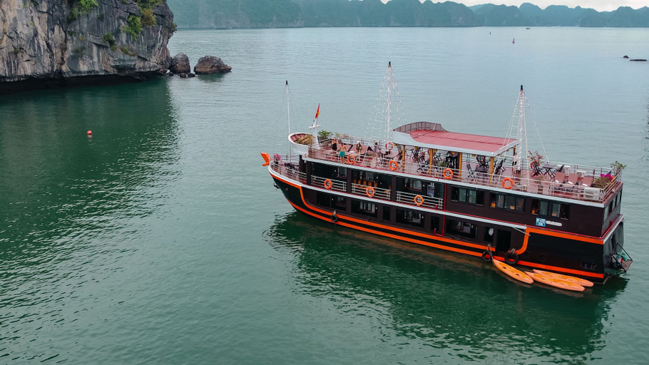 Exterior & Views 2, Daiichi Boutique Cruise, Cát Hải