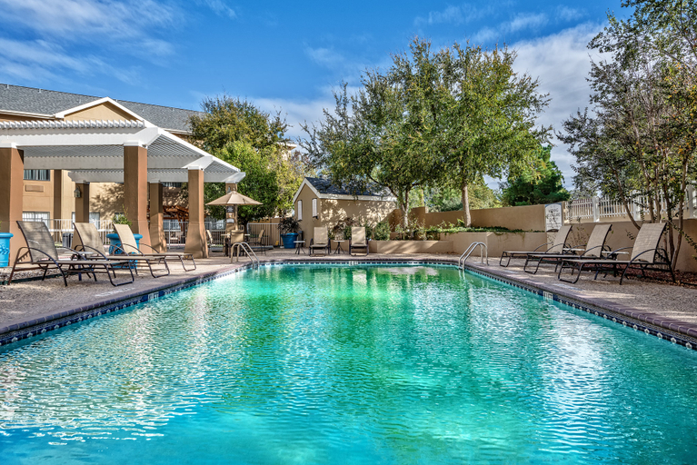 Sport & Beauty 4, Staybridge Suites LUBBOCK - UNIVERSITY AREA, Lubbock