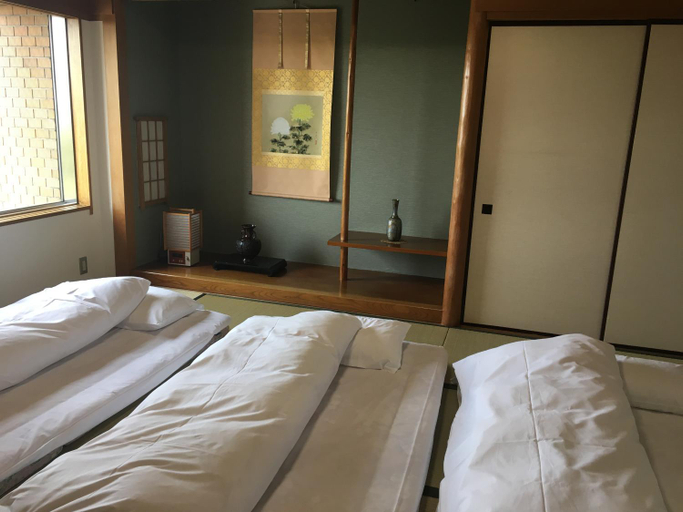 Bedroom 2, KKR Hotel Nagoya, Nagoya