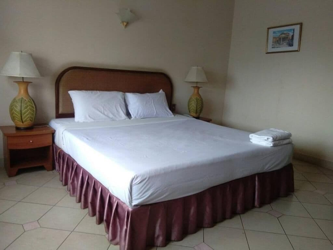 Bedroom 3, Hotel Petchkasem Grand, Muang Surin