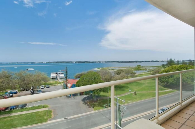 Rays Resort, Gold Coast