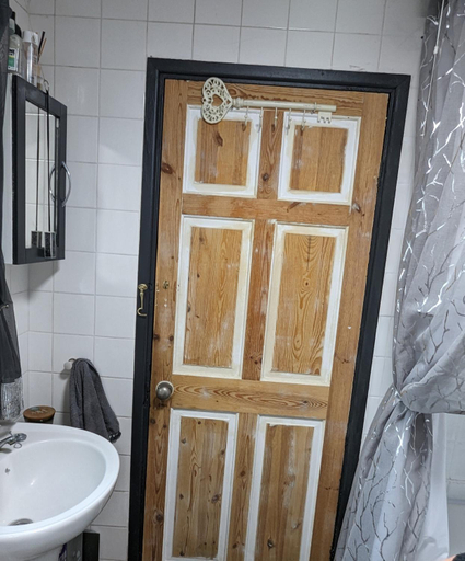 Bathroom 4, Quaint & Quirky House Colchester Town Centre, Essex