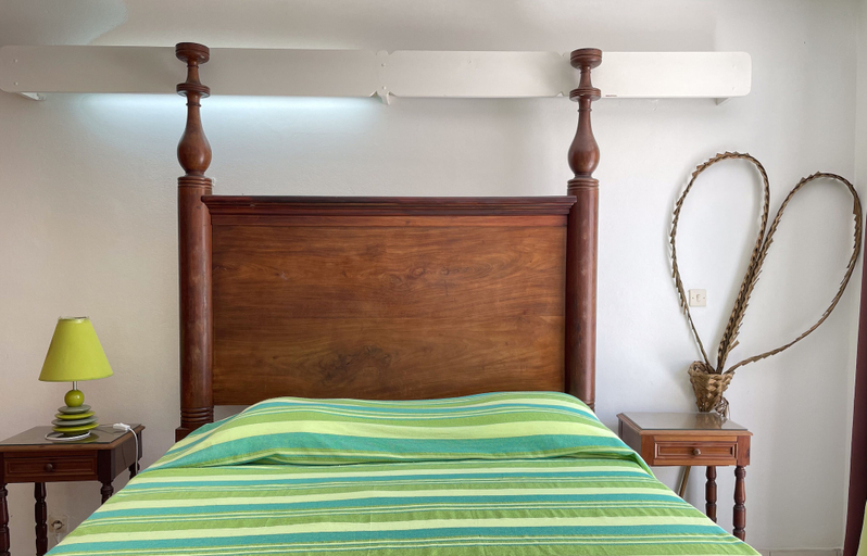 Bedroom 2, Salines Studios, Sainte-Anne