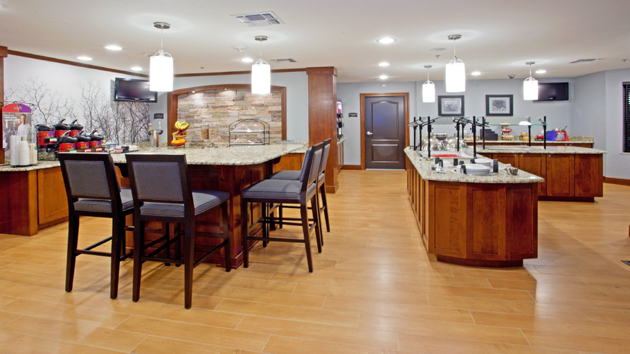 Food & Drinks 2, Staybridge Suites JOHNSON CITY, Washington
